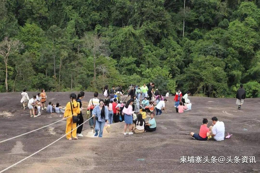 🍁正版资料免费资料大全十点半🍁丨城步：六月六山歌节带火旅游热闹夜市