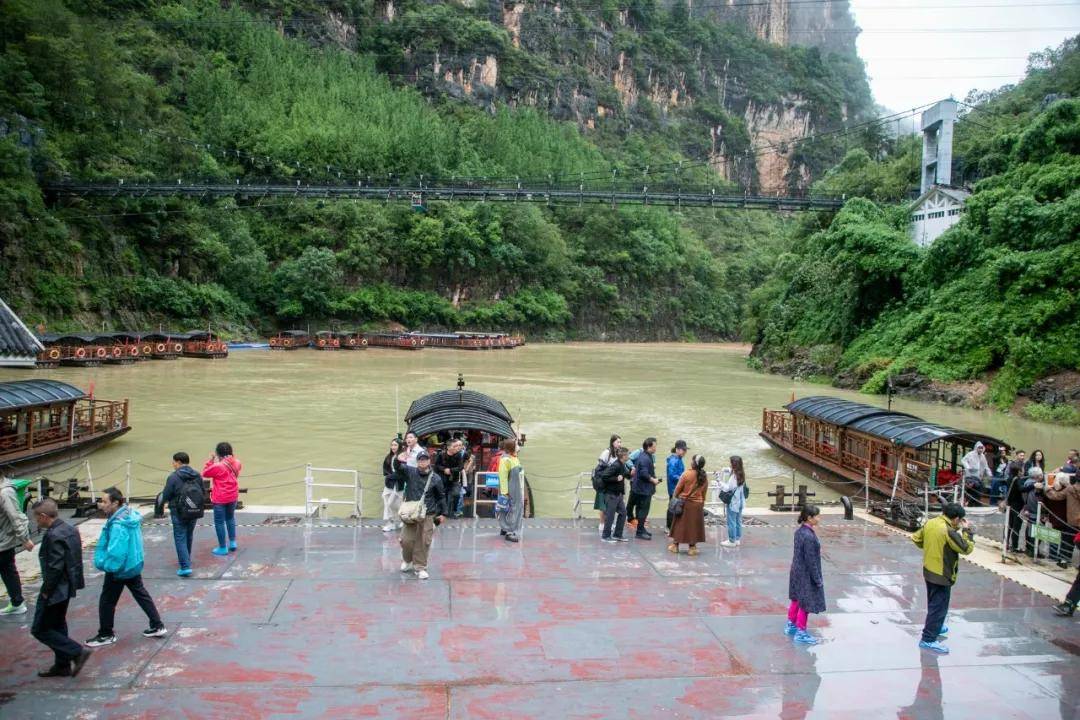 🍁3d天牛红五图库大全汇总🍁丨中秋假期旅游产品价格堪比淡季，“请3休8”性价比高