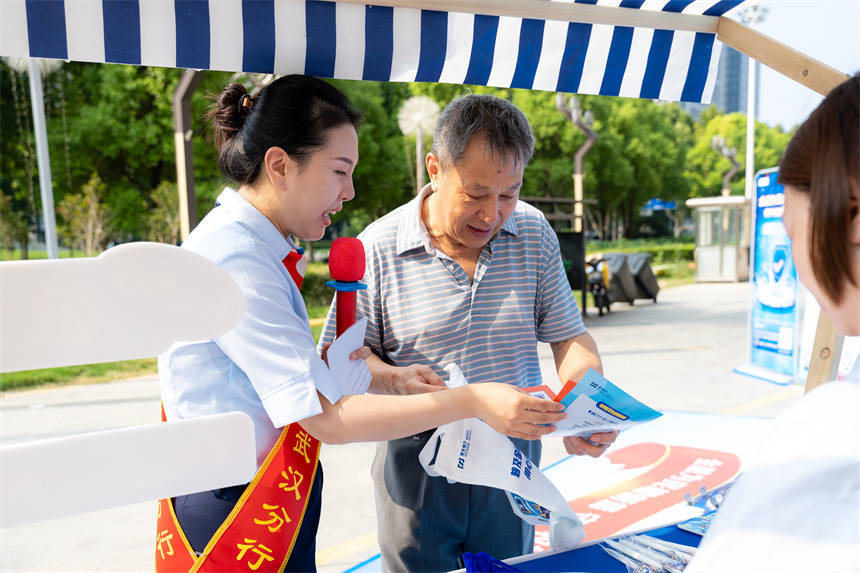 ✅澳门2024正版资料免费看✅丨聚焦应用型教育创新发展，广师大汇聚专家共谋数学师范专业人才培养